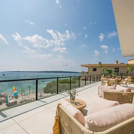 Exceptional Penthouse With Panoramic Views Cannes