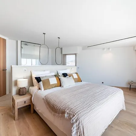 Exceptional Penthouse With Panoramic Views Cannes